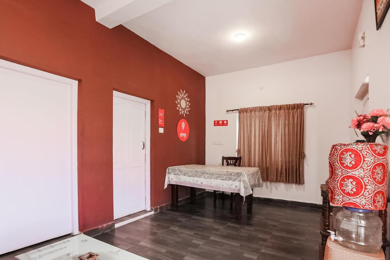 Oyo 27895 Memo Rooms Ooty Esterno foto